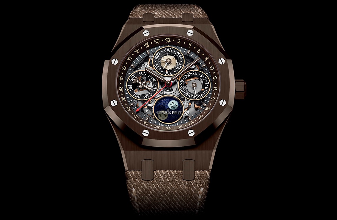 APからの案内travis scott cactus jack audemars piguet