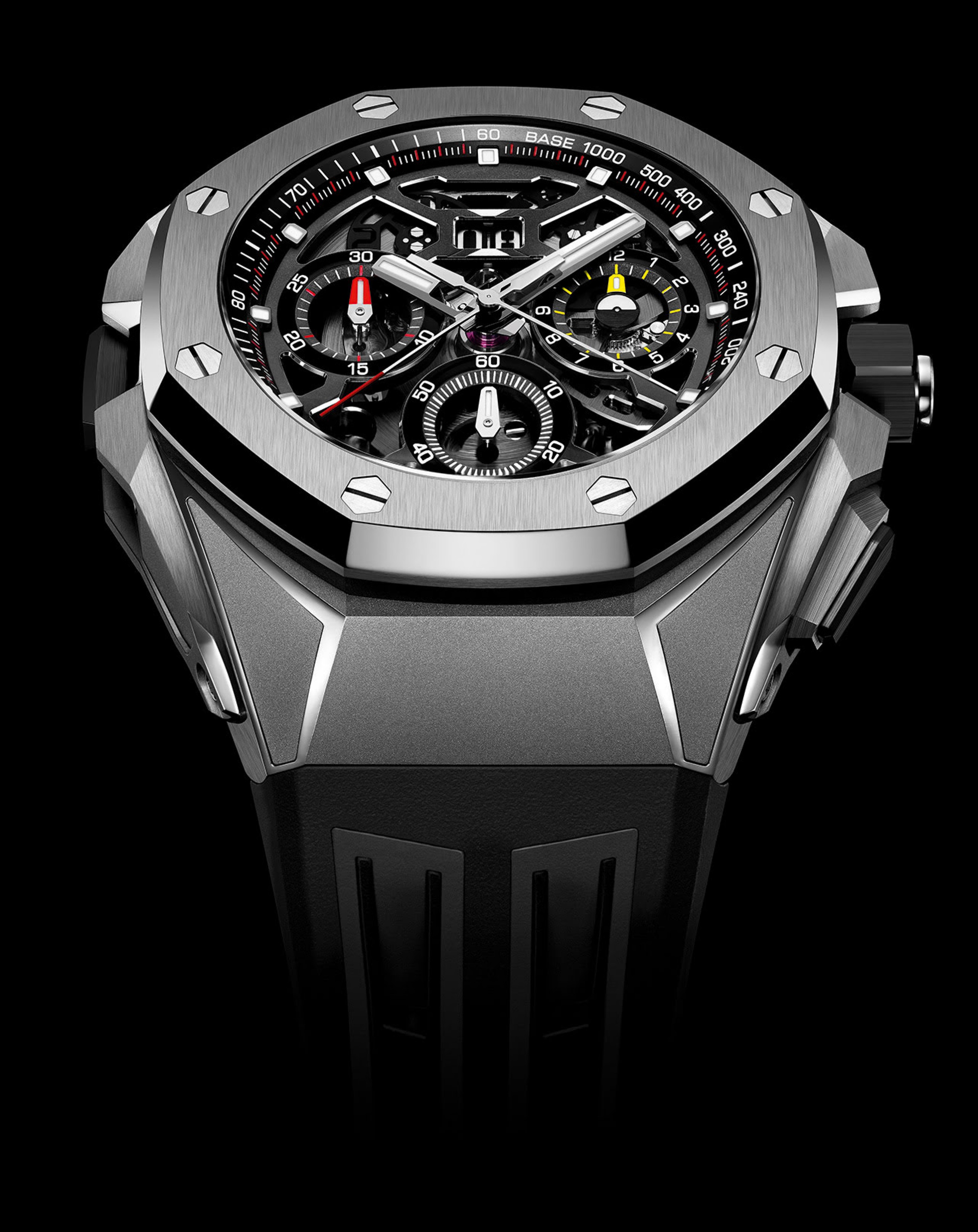 Gros plan d’une montre Royal Oak Concept Chronographe Rattrapante GMT Grande Date.