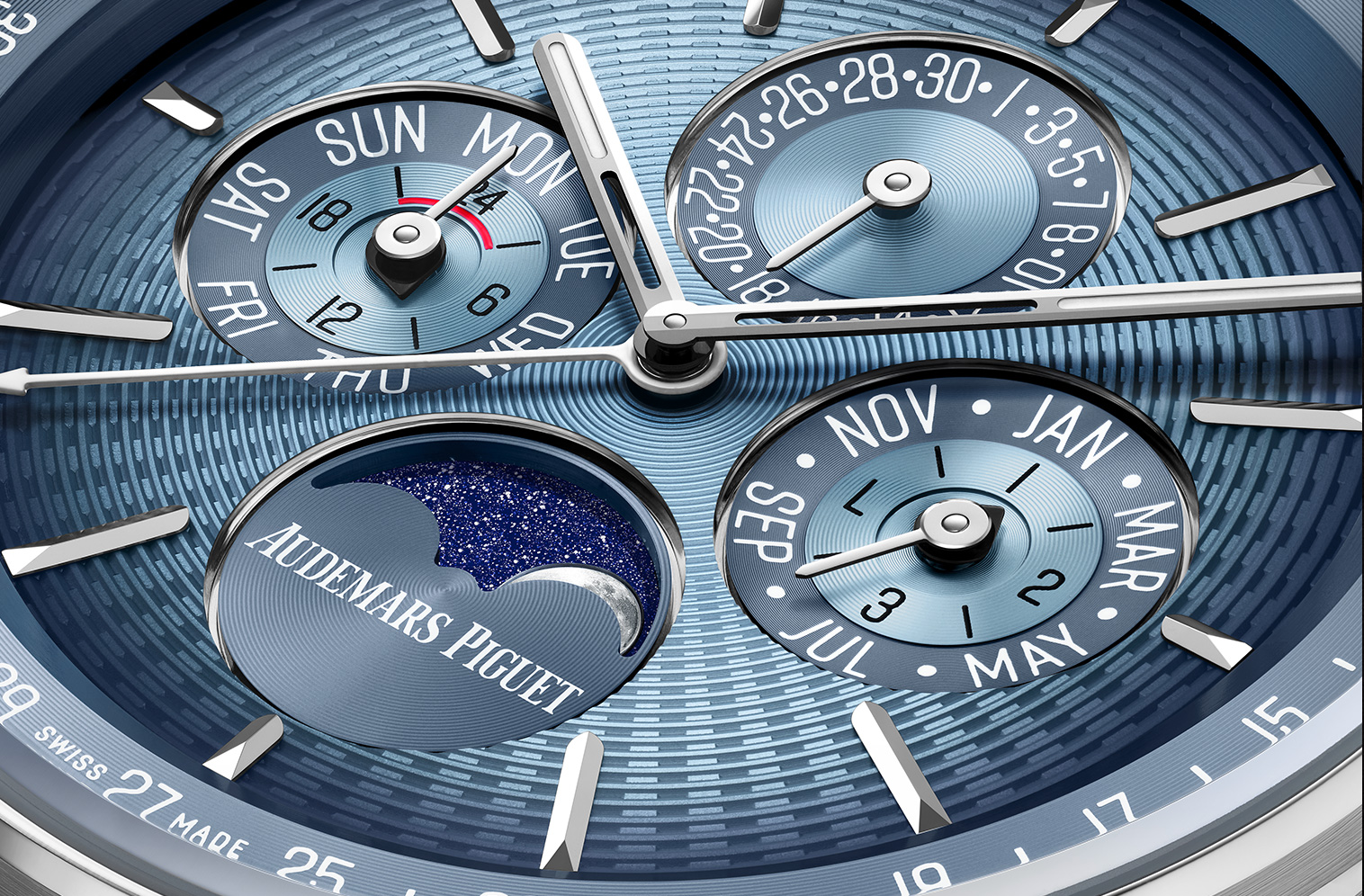 Крупный план циферблата часов Code 11.59 by Audemars Piguet