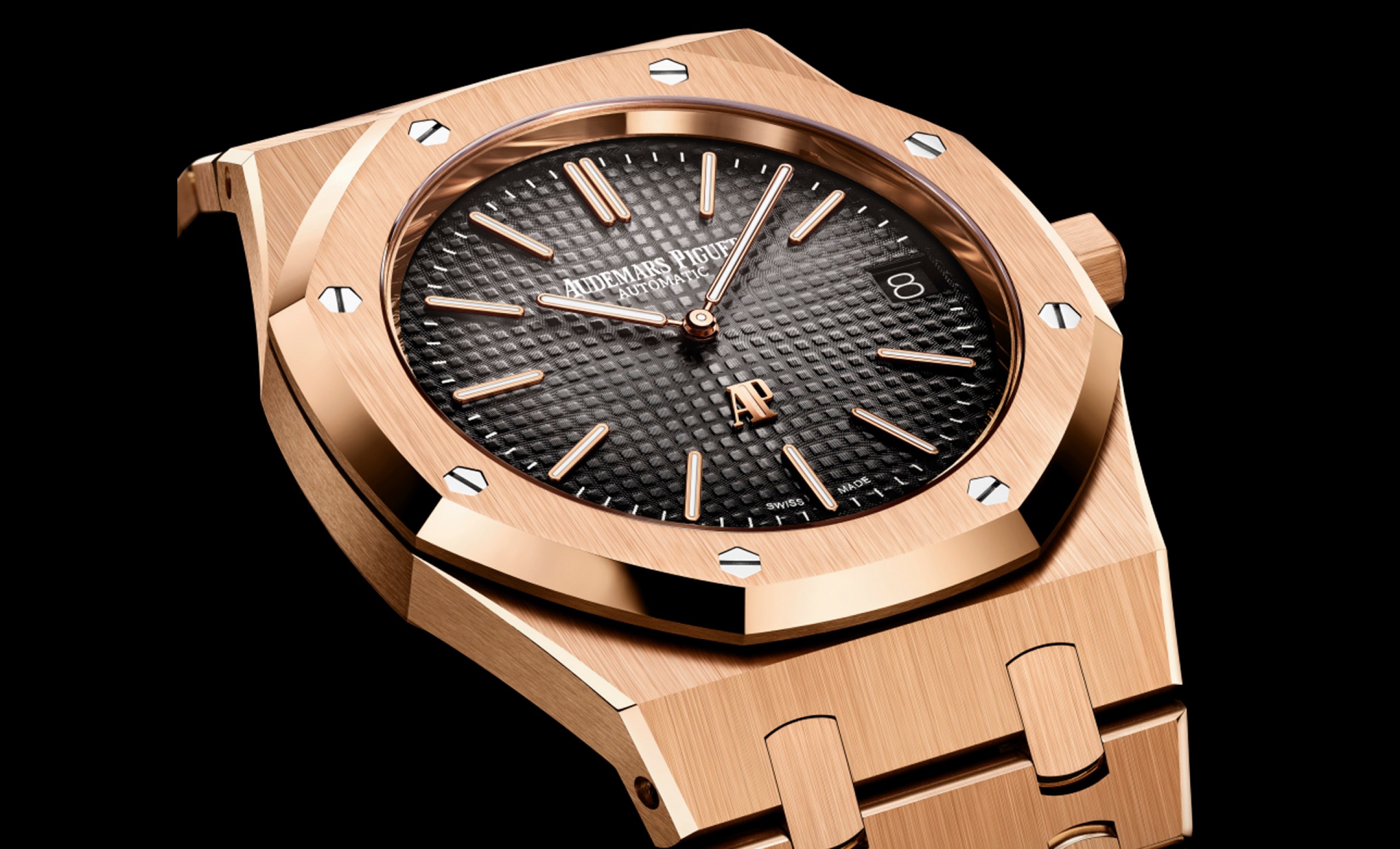 Close up of a Royal Oak « Jumbo » Extra-Thin