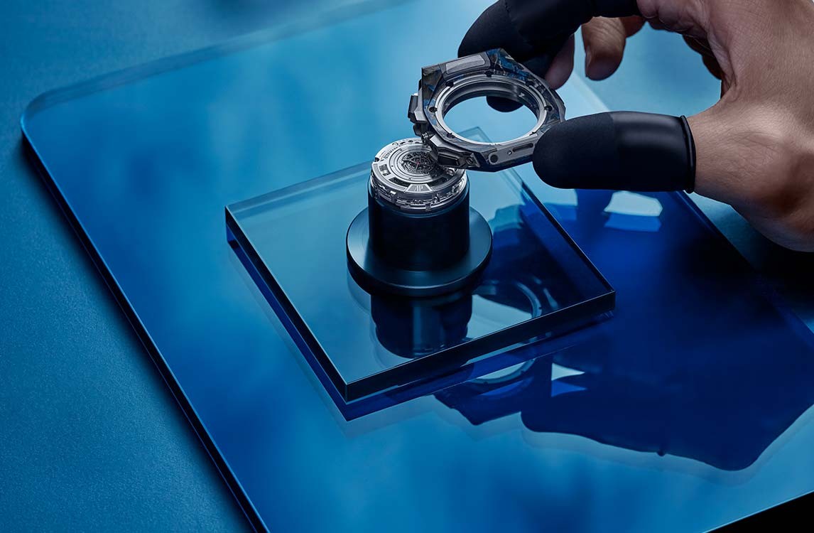 Savoir faire shoot of a Royal Oak Concept watch.