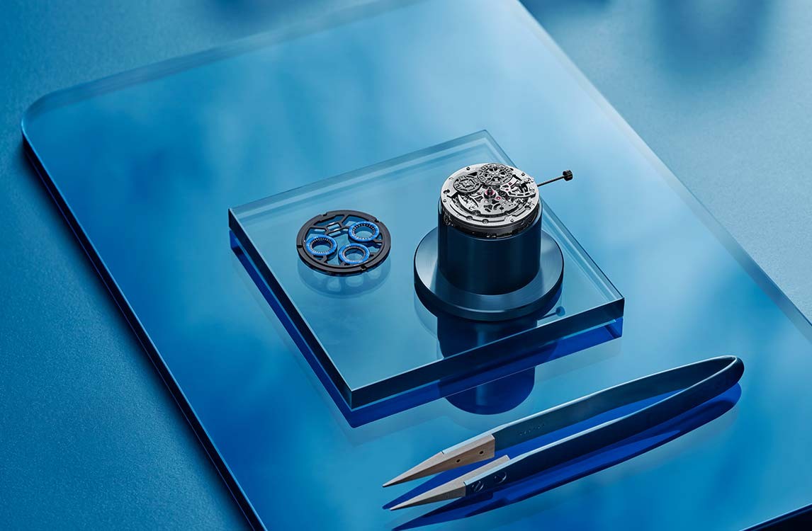 Savoir faire shoot of a Royal Oak Concept watch.