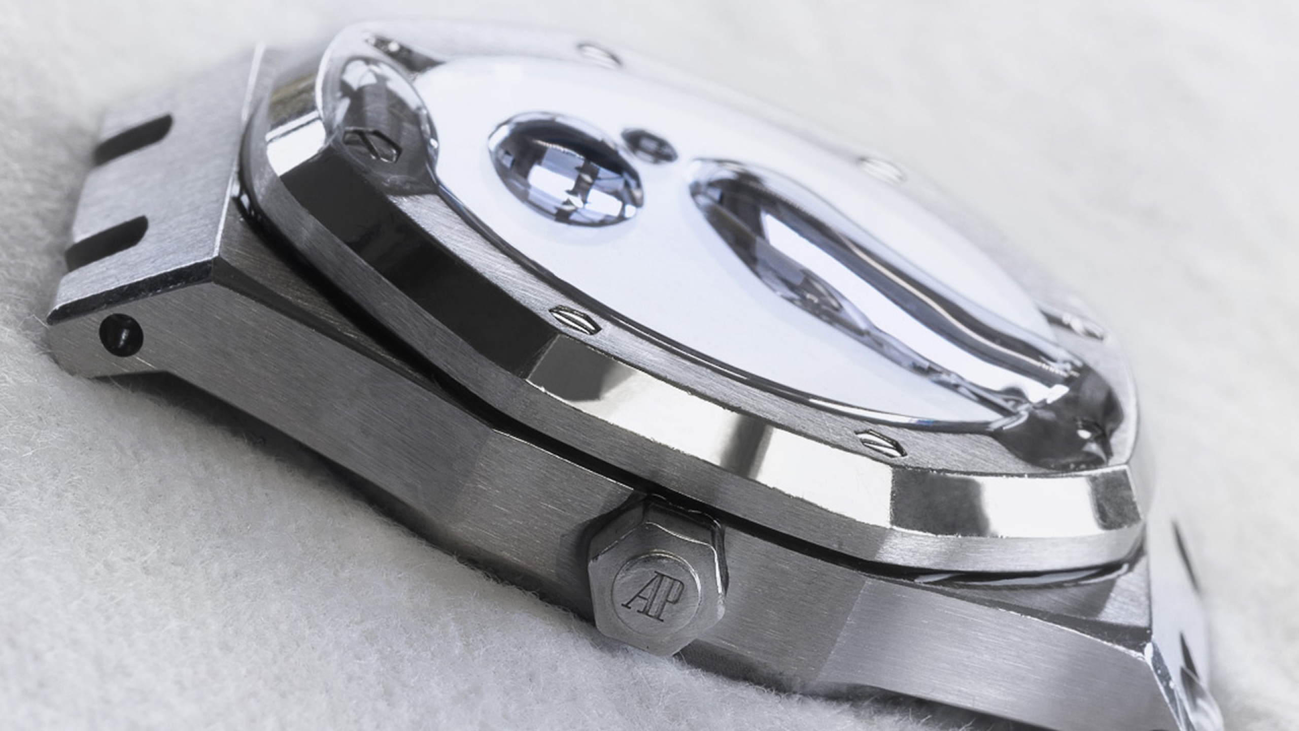 Water on the case of a Royal Oak watch.